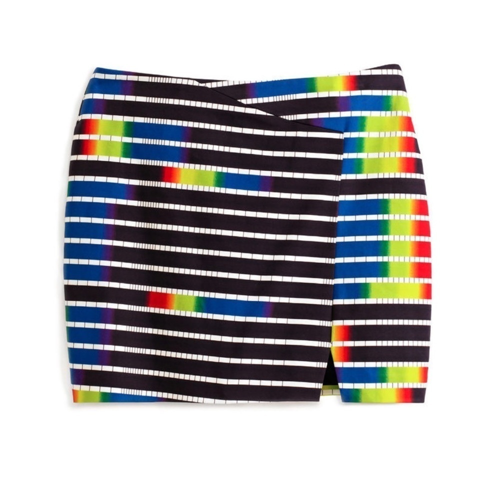 🖤💙Kate Spade Saturday Graphic Striped
Striped Skirt - Size 8🖤💙